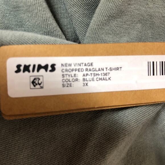 SKIMS New Vintage Cropped Raglan T-Shirt Short Sleeve Top Blue Chalk NWT Size 3X - Picture 8 of 9